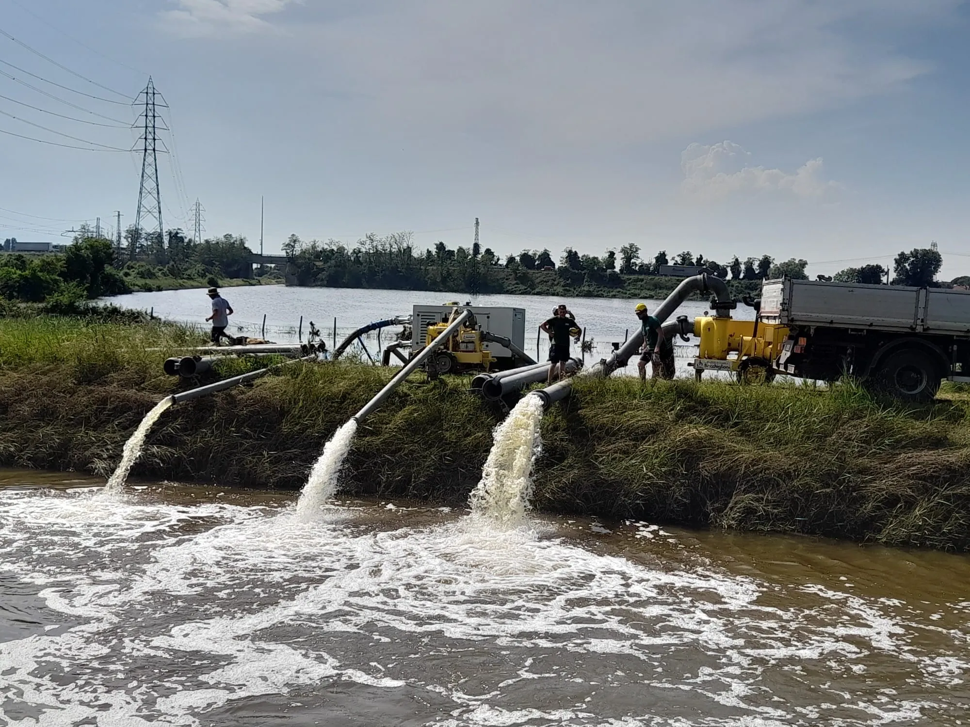 Emilia – Romagna: il Consorzio Bacchiglione invia mezzi e uomini per l’emergenza alluvione
